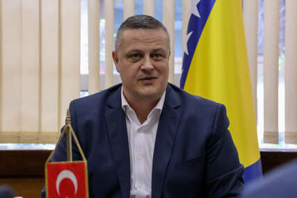 Mijatović sutra u Mostaru potpisuje ugovore o grant sredstvima za poduzetničke zone