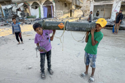 Djeca iz Gaze vojni otpad pretvorila u "igračke"