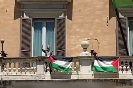 Bivši italijanski zastupnik istakao zastavu Palestine na balkonu Zastupničkog doma