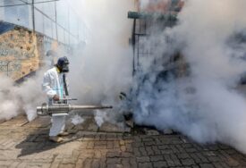 Denga puni bolnice u Bangladešu, strahuje se da najgore tek dolazi