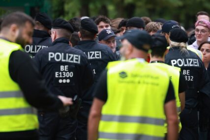 Muškarac napravio pometnju pred početak EURA: Policija detaljno pretražuje teren, ispraznili dio fan zone