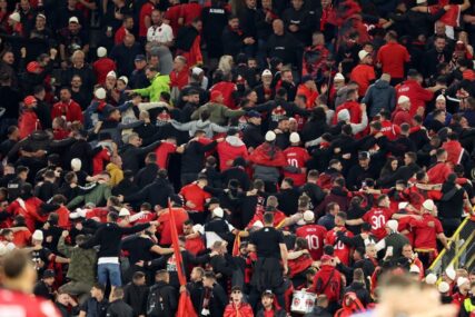 UEFA kaznila Nogometni savez Albanije