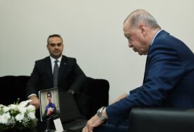 Erdogan uoči svemirske misije poželio sretan put drugom turskom astronautu