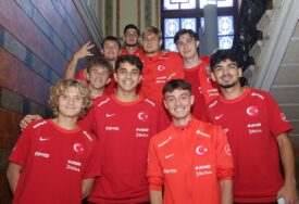 Nauka prije svega: Mladi turski fudbaleri test za upis na univerzitet polagali tokom turnira u Zagrebu