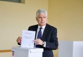 Čović i Krišto u Orašju glasali na izborima za Europski parlament: “Posebna privilegija za nas u BiH”