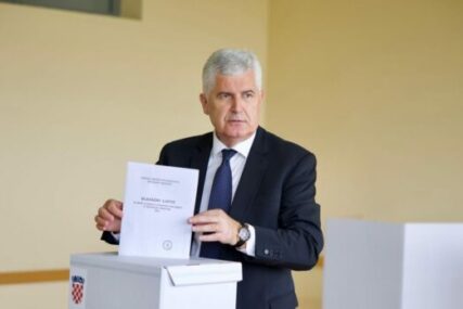 Čović i Krišto u Orašju glasali na izborima za Europski parlament: “Posebna privilegija za nas u BiH”