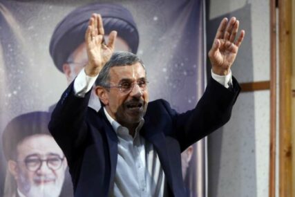 Ahmadinejad se registrirao kao kandidat za iranske predsjedničke izbore
