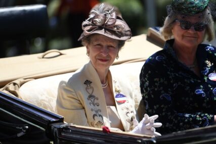 Britanska princeza Anne u bolnici zbog lakših povreda i potresa mozga