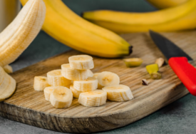 Ova dva neočekivana sastojka spriječit će da vam narezane banane za kolače posmeđe