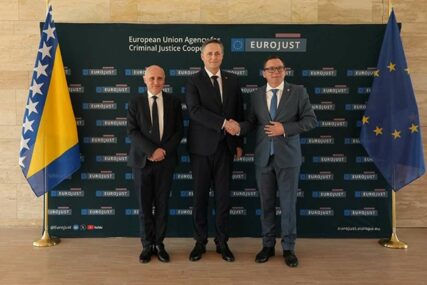 Bećirović naglasio važnost prekogranične pravosudne saradnje prilikom posjete Eurojustu