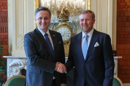 Kralj Willem-Alexander ugostio Bećirovića: Odnosi dviju zemalja veoma dobri