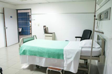 bolnicka soba soba bolnica