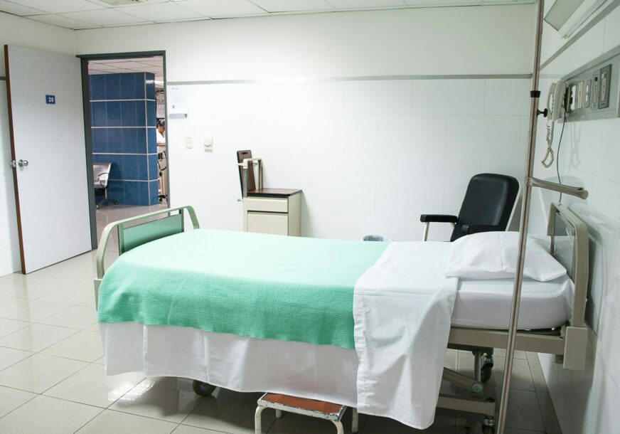 bolnicka soba soba bolnica