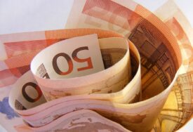Muškarcu iz Koprivnice ispalo 1000 eura dok je plaćao račune, nije se ni sagnuo, a novac je već nestao!