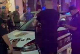 DRAMA U SARAJEVU Potukli se migranti, nasilnika uhapsio policajac u civilu (VIDEO)
