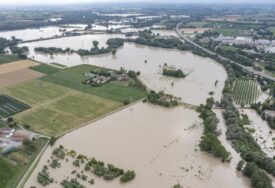Snažne oluje u Švicarskoj, Francuskoj i Italiji: Poginulo petero ljudi
