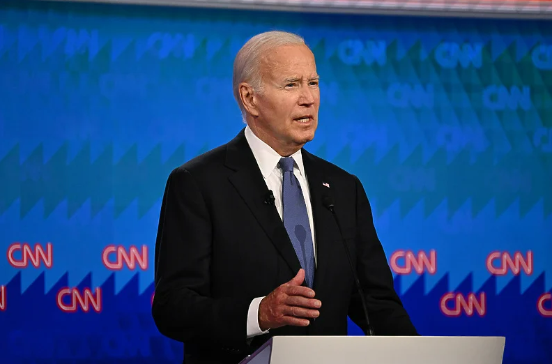 Demokrate razočarane Bidenovim nastupom u debati: "Bilo je bolno, naje*ali smo"