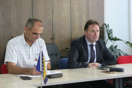 Ministar Hrnjić s proizvođačima i otkupljivačima krompira: Stvoriti liniju "od polja do stola"