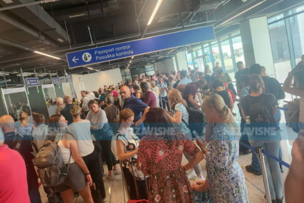 Kolaps na sarajevskom aerodromu, raste nervoza među putnicima
