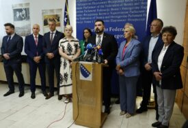 Klub DF-a: Dokazali smo da je izbor Vukoje neustavan, Trojka je udovoljila Čoviću