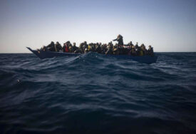 U dva brodoloma kod Italije poginulo deset, nestalo 50 migranata