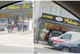 Objavljen trenutak kada je automobil udario u izlog pekare u Blažuju: Unutra bile četiri osobe (VIDEO)