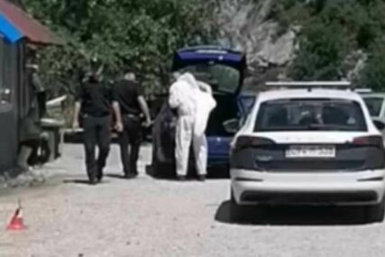 Tragedija u Tinji: Muškarac aktivirao bombu u automobilu (VIDEO)