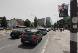 Petak je, očekuju se gužve na pojedinim graničnim prelazima