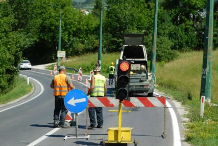 Okom kamere: Otežano odvijanje saobraćaja prema Vogošći (FOTO)