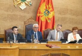 Crnogorska skupština opet raspravlja o Јasenovcu