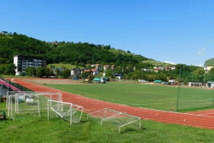 VOGOŠĆA Stadion "Hakija Mršo" dobija plastičnu travu (FOTO)