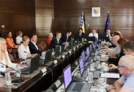 Vlada Federacije BiH utvrdila nact Zakona o javno-privatnom pratnerstvu