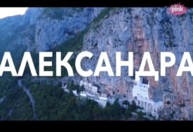 VRHUNAC LUDILA NA TV PINK: Pjesma koja veliča Aleksandra Vučića -"Svi ko jedan brat, za brata uz Aleksandra komandanta..."