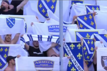 (VIDEO) Stadionom "Carlo Castellani" orilo se "Jedna si jedina", na tribinama zastave s ljiljanima