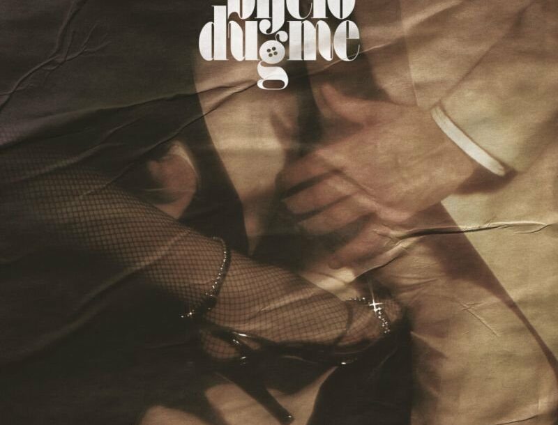 FOTO: COVER