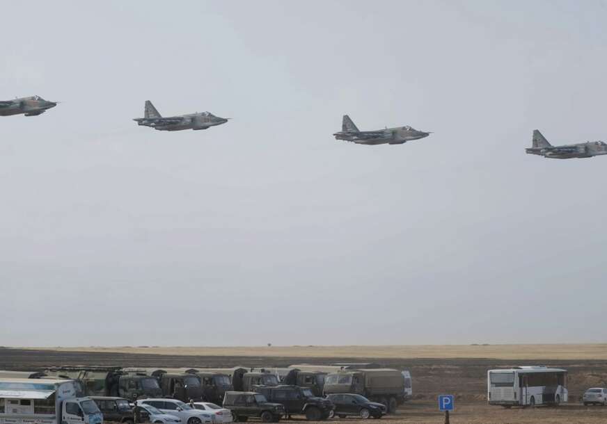 FOTO: EPA/ MAXIM SHIPENKOV