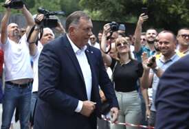 Zatražena veća kazna za Dodika, odbrana poziva na oslobađanje zbog "relaksacije odnosa"