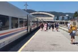 Sezonski voz Sarajevo – Ploče kreće 27. juna, poznati svi detalji