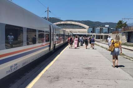 Svađa dvojice vozača kod Ploča završila ubistvom: 27-godišnjak udario 71-godišnjaka od čega je preminuo