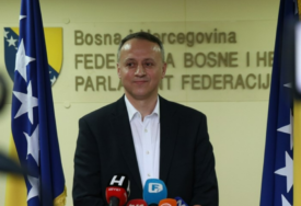 Federalni zastupnik ALMEDIN ALIEFENDIĆ NAPUSTIO SDA: Kandidirao se za načelnika Kaknja