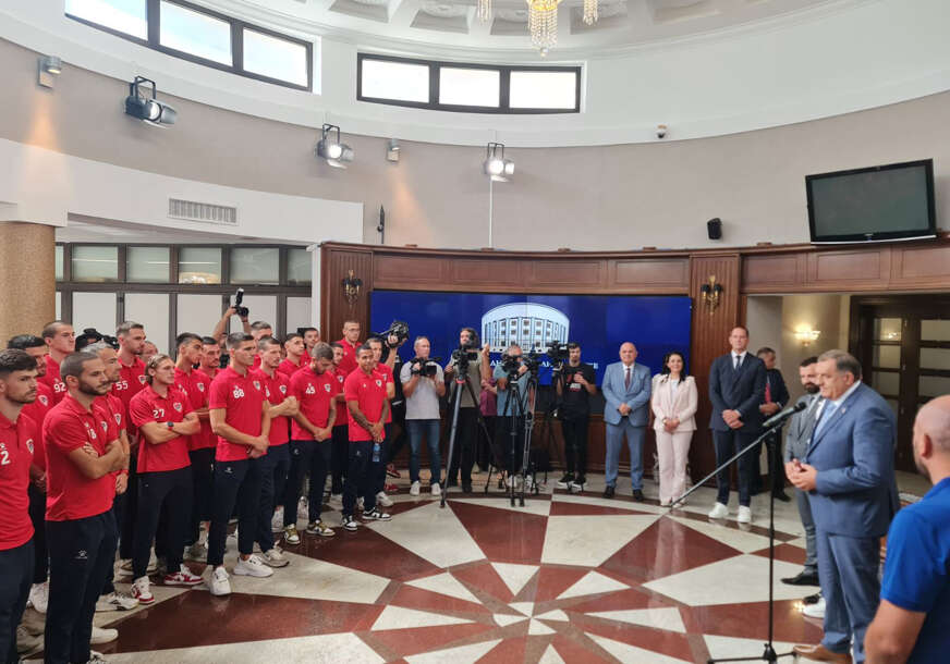 Dodik, fudbaleri Borca