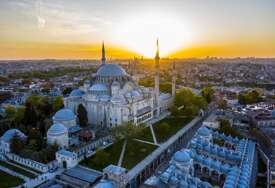 Prvi susret uživo nakon tri godine: U Istanbulu okončani pregovori Ukrajine i Rusije