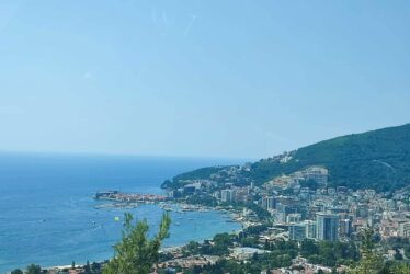Izraelski turisti brutalno pretučeni u Budvi: Jednom slomljena vilica