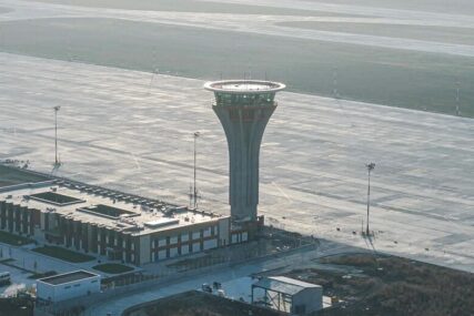 Pričinjena materijalna šteta u napadu dronovima na Međunarodni aerodrom u Kuvajtu