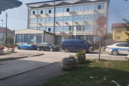 Određen pritvor uhapšenim direktorima „Šuma RS“