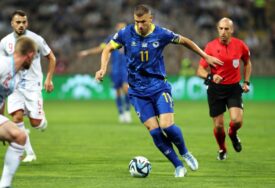 Edin Džeko dobio preiedlog gdje da nastavi karijeru. "Dođi, burazeru. Tebi ništa, nama puno"