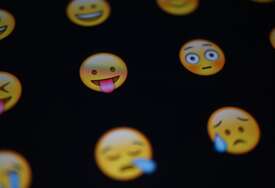 Skrivene poruke: Emojiji koje tinejdžeri svakodnevno koriste mogu imati mračna značenja