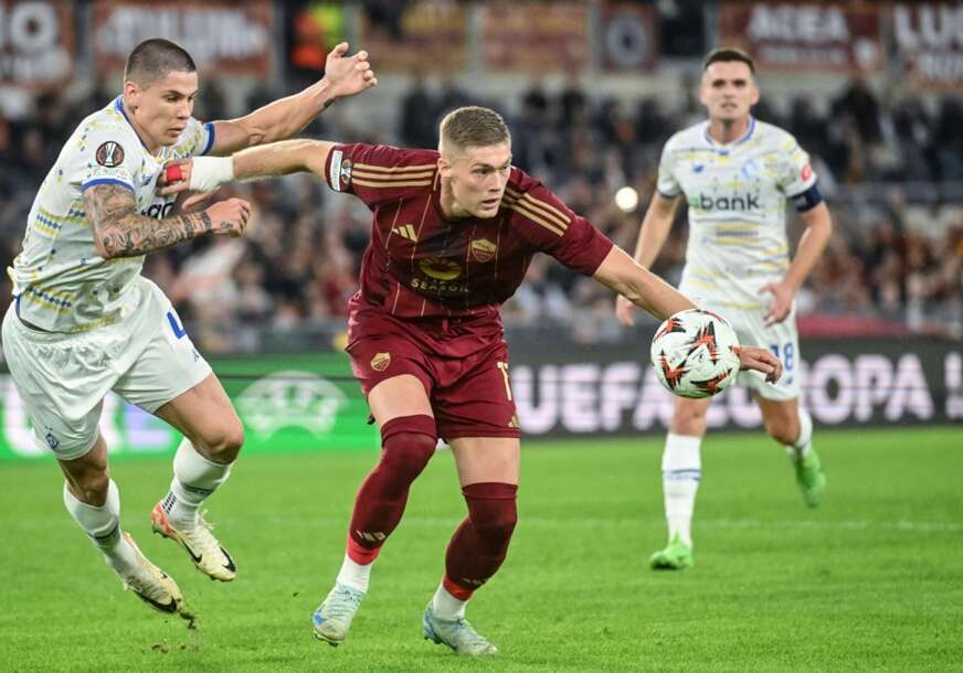 FOTO: EPA/ ALESSANDRO DI MEO