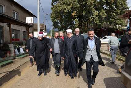 Reisul-ulema Kavazović nakon posjete Donjoj Jablanici: Važno je ublažiti patnju preživjelih (FOTO)