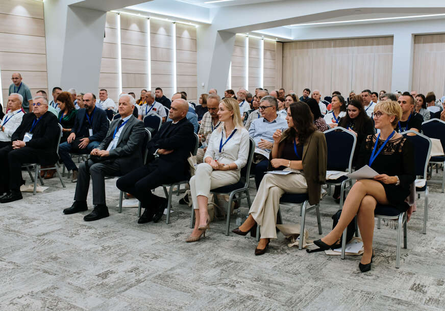 FOTO: UNIJA ORGANIZACIJA OSOBA S INVALIDITETOM U BIH